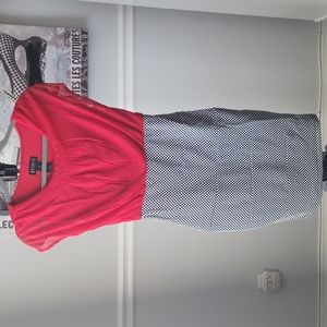 NWOT- Enfocus Studio one piece pencil dress, stretchy super comfortable ❤👍